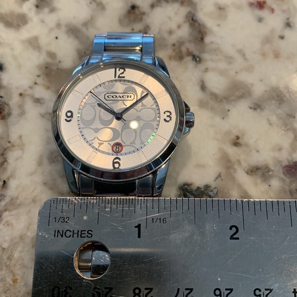 Coach Women's BOYFRIEND STYLE stainless steel bracelet watch Round Face LARGE